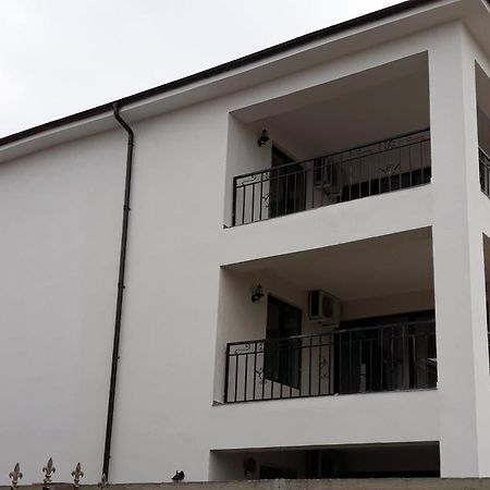 Sunshine Apartments Неводарі Екстер'єр фото