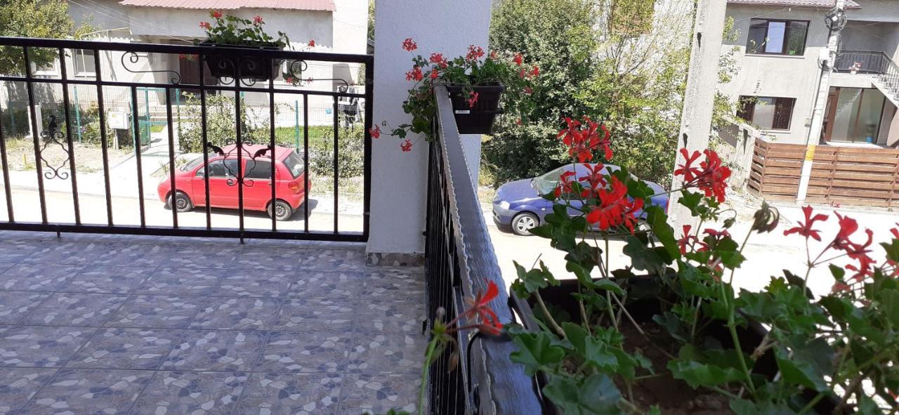 Sunshine Apartments Неводарі Екстер'єр фото